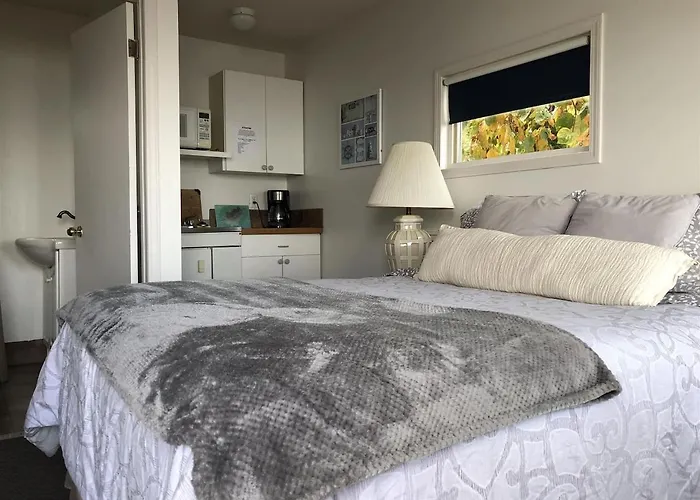Beachfront Two Bedroom Suite With Sofa Bed